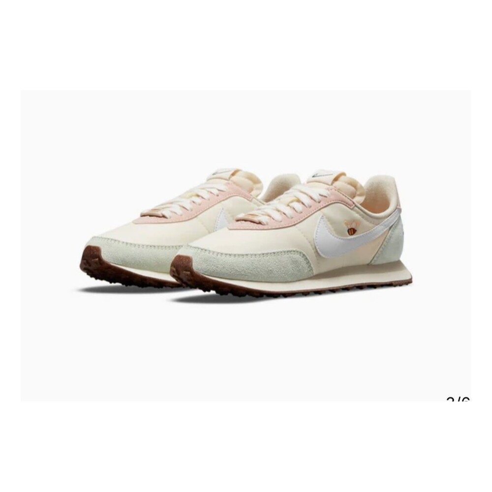 Nike Waffle Trainer 2 “Cork” Cashmere/White/Pink Oxford Size 8 Like New